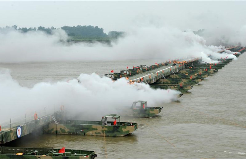 某裝備試驗(yàn)實(shí)物圖 某裝備試驗(yàn)實(shí)物圖